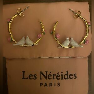 Les Nereides earrings